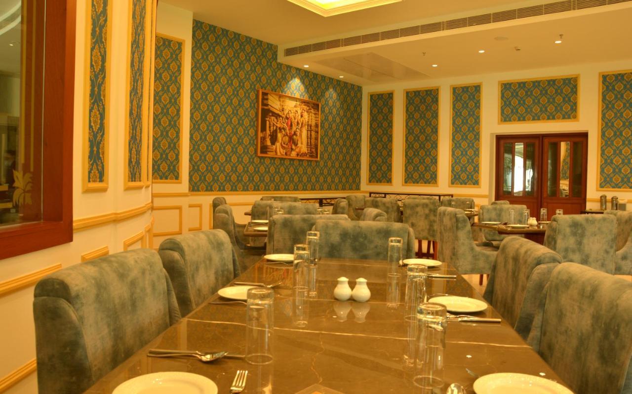Hotel Chandela קג'ורהו מראה חיצוני תמונה