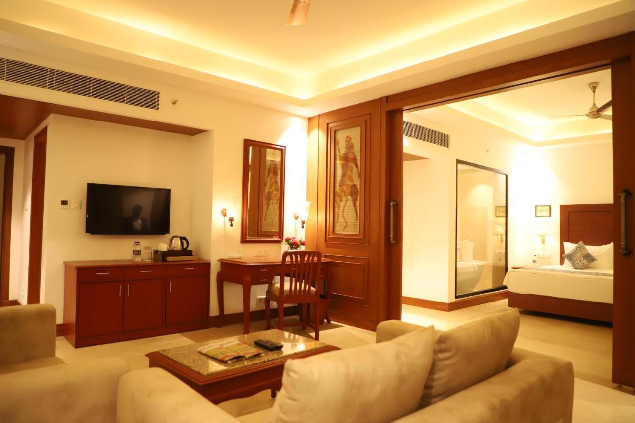 Hotel Chandela קג'ורהו מראה חיצוני תמונה