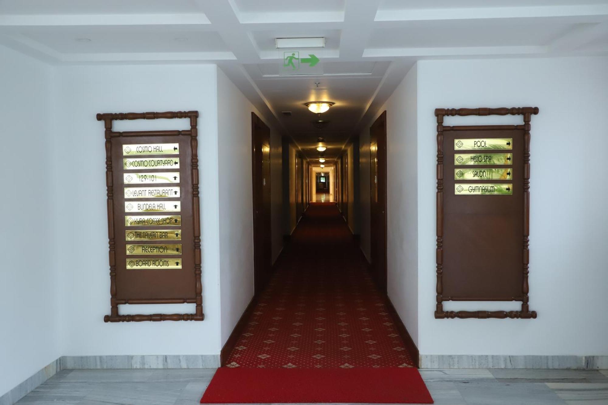 Hotel Chandela קג'ורהו מראה חיצוני תמונה