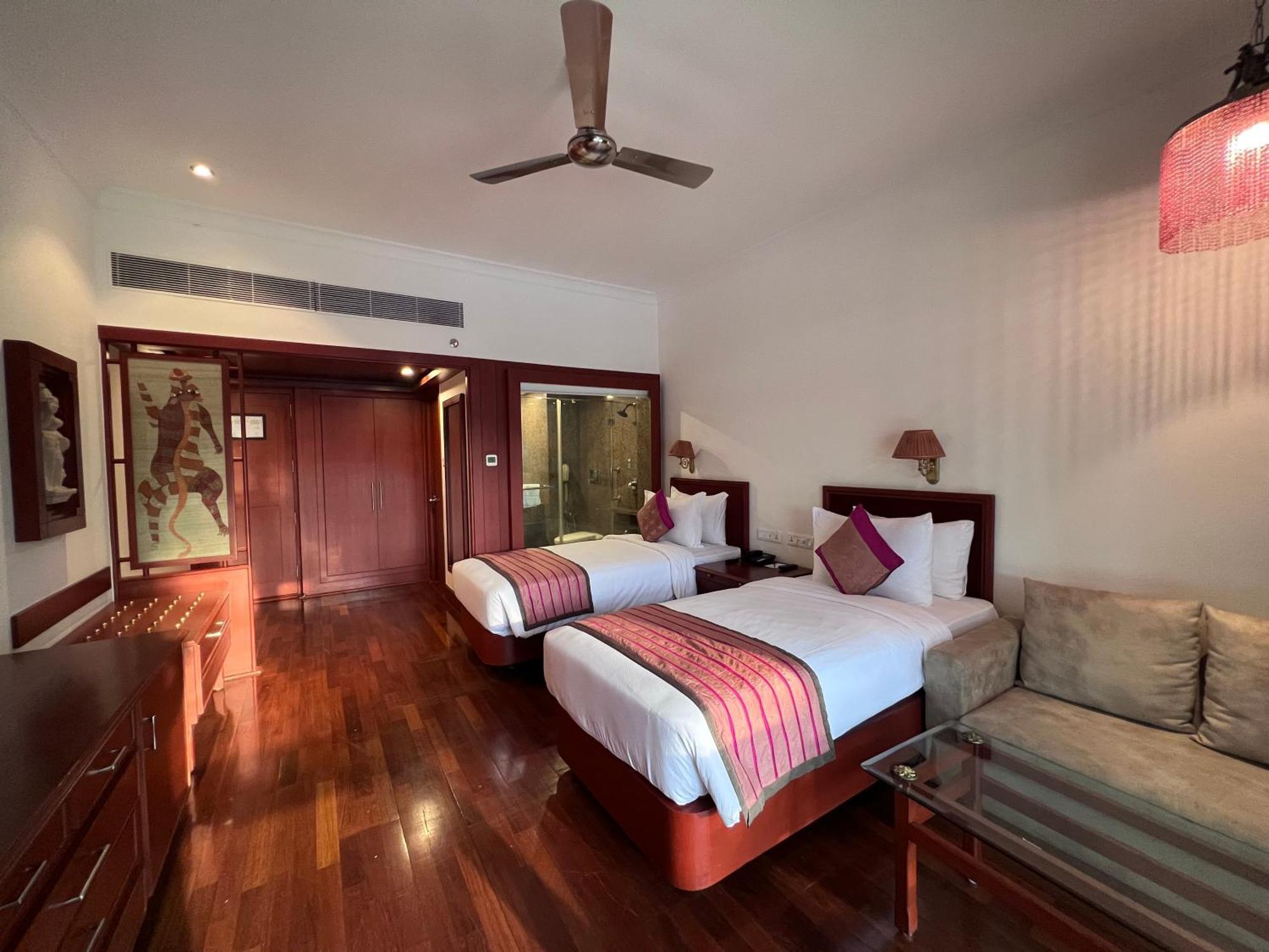 Hotel Chandela קג'ורהו מראה חיצוני תמונה